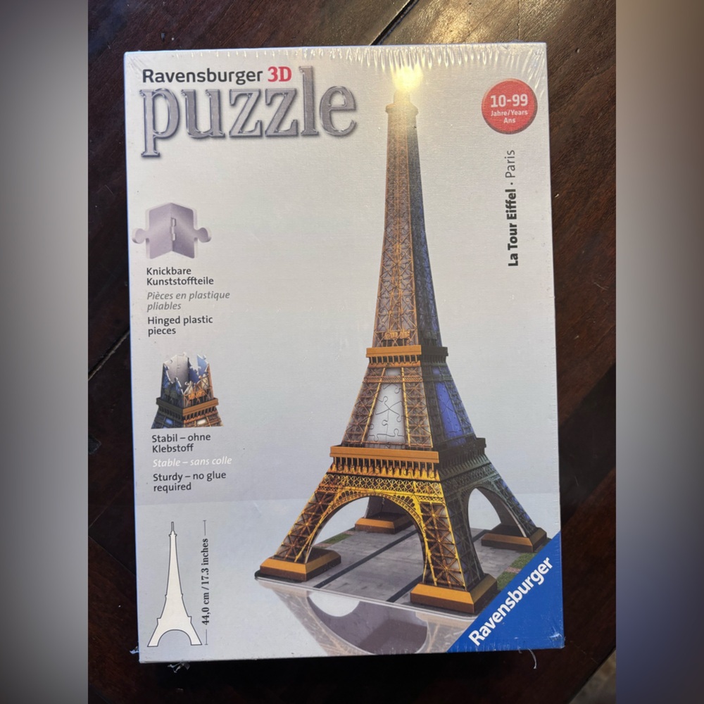 Eiffel Tower 3D puzzle new in package